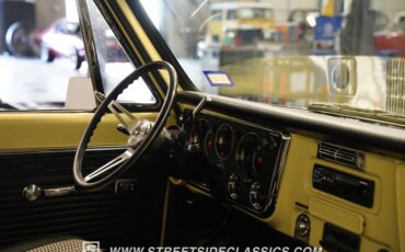 Chevrolet-C10-1969-Butternut-Yellow-Black-7