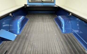 Chevrolet-C10-1969-Medium-Blue-Metallic-Black-33