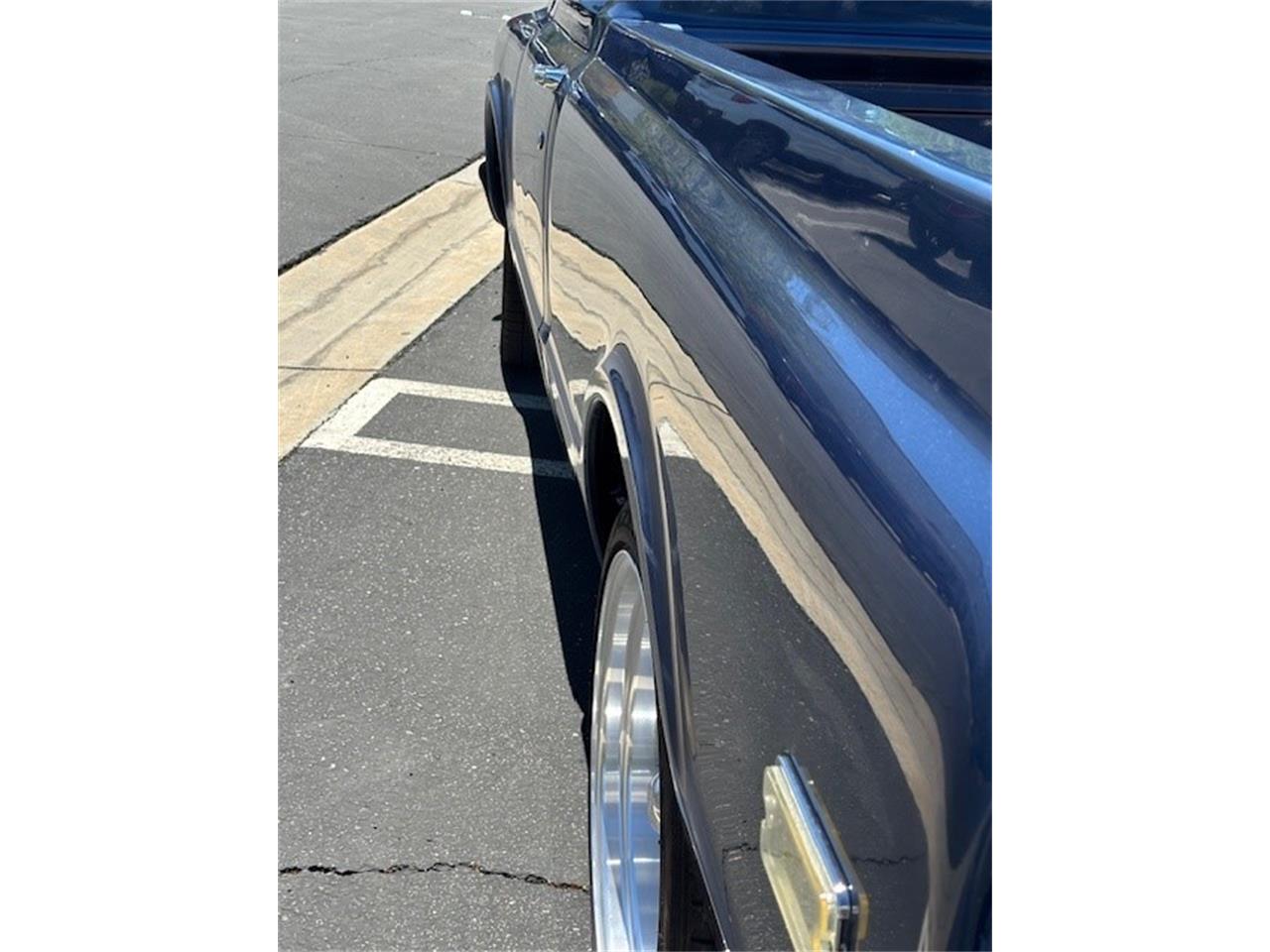 Chevrolet-C10-1970-Blue-Camel-Brown-10