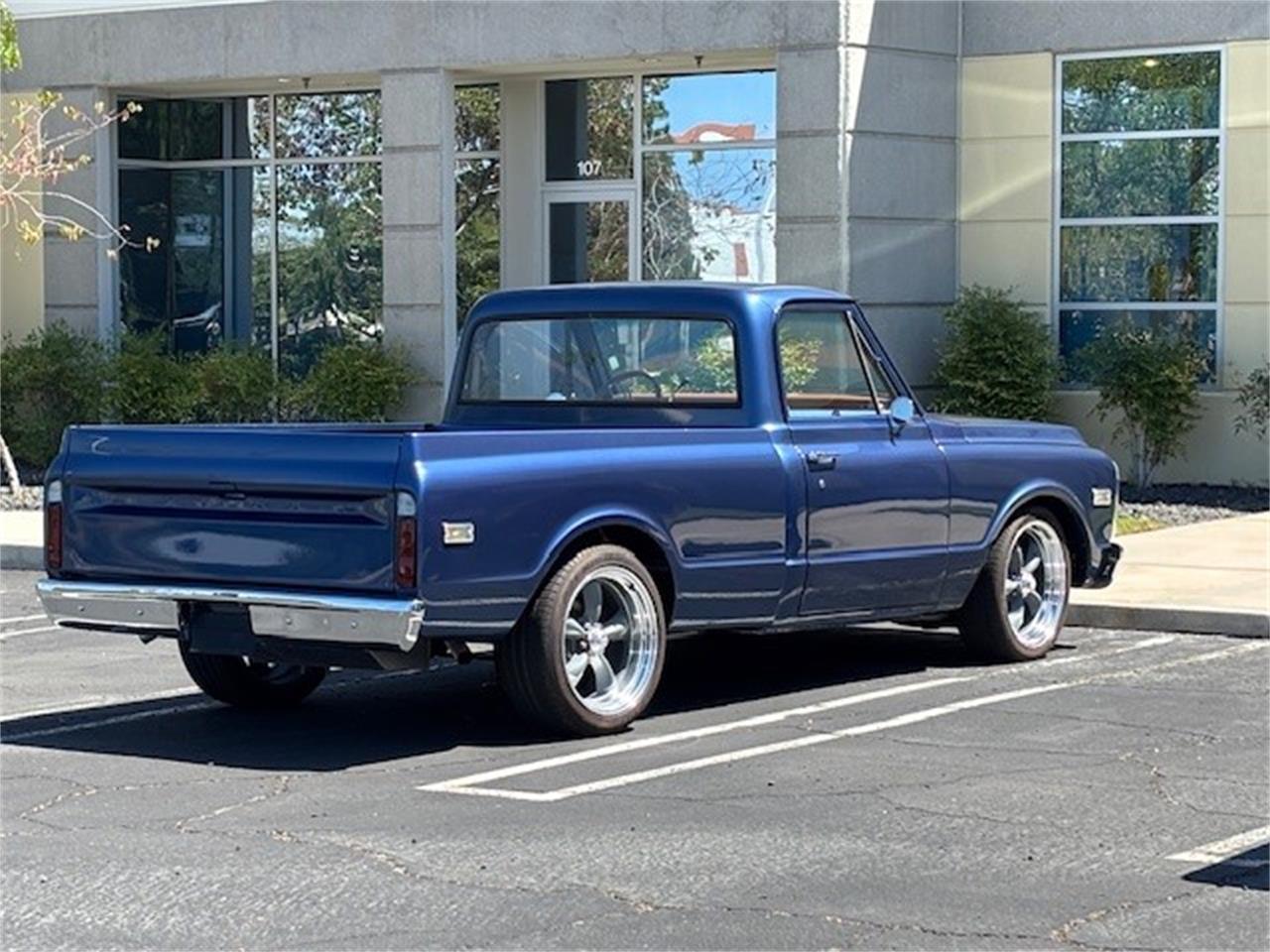 Chevrolet-C10-1970-Blue-Camel-Brown-4
