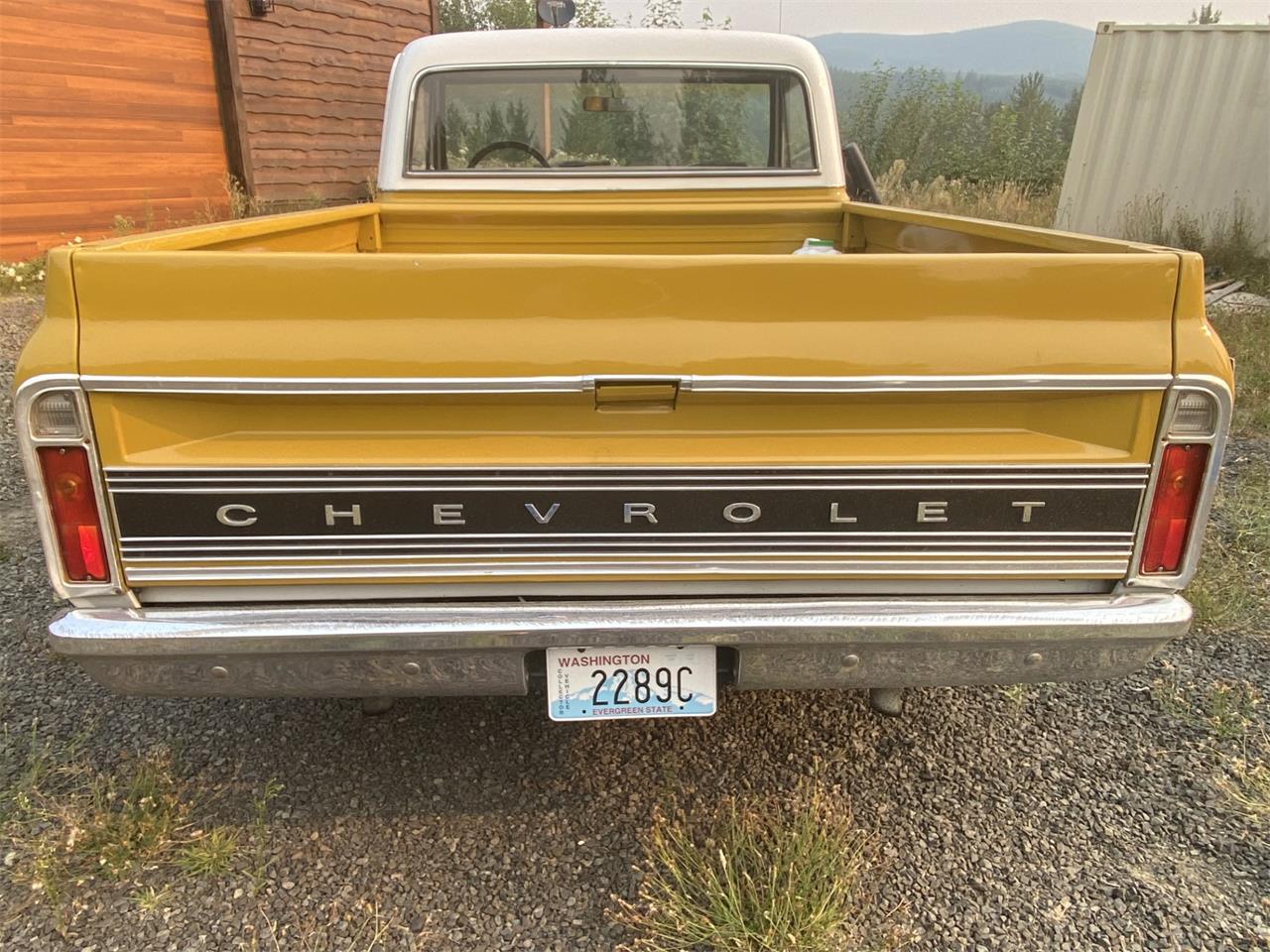 Chevrolet-C10-1970-Yellow-and-White-White-5