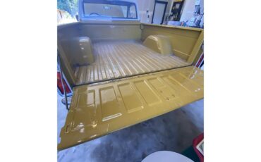 Chevrolet-C10-1970-Yellow-and-White-White-9