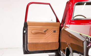 Chevrolet-C10-1971-Red-Metallic-Tan-10