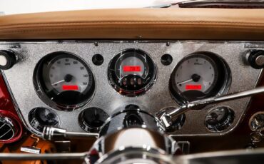 Chevrolet-C10-1971-Red-Metallic-Tan-19