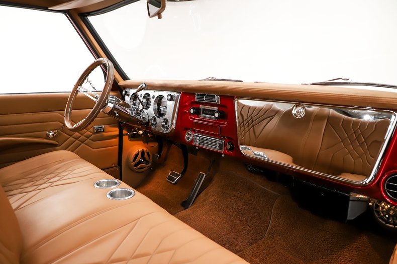 Chevrolet-C10-1971-Red-Metallic-Tan-3