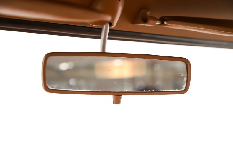 Chevrolet-C10-1971-Red-Metallic-Tan-32