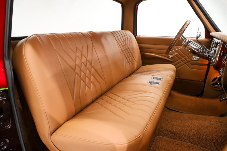 Chevrolet-C10-1971-Red-Metallic-Tan-4