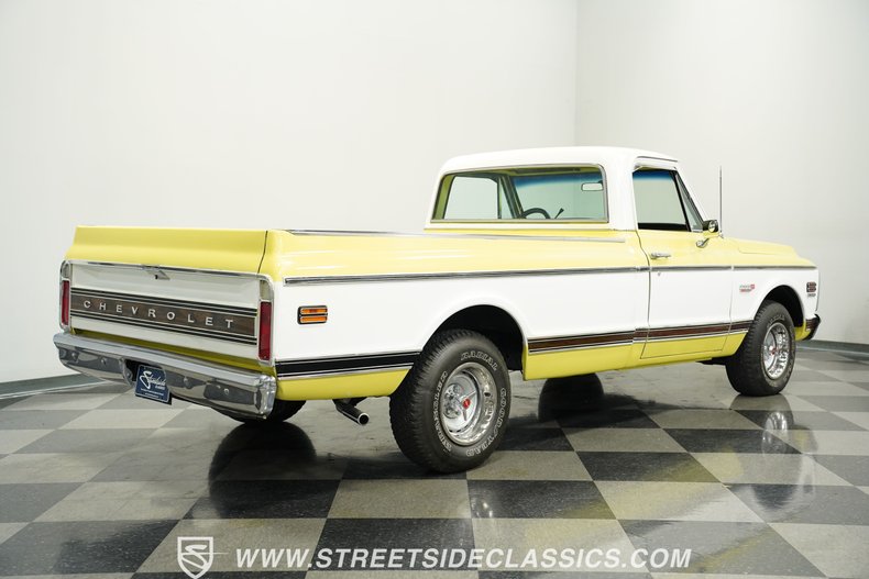 Chevrolet-C10-1972-Light-Yellow-Black-14