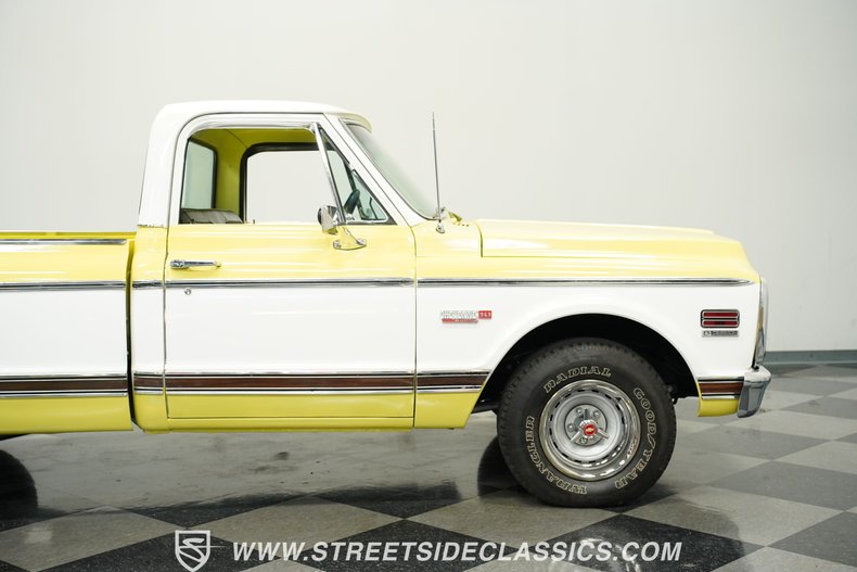 Chevrolet-C10-1972-Light-Yellow-Black-15