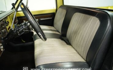 Chevrolet-C10-1972-Light-Yellow-Black-18