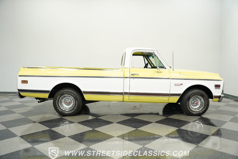 Chevrolet-C10-1972-Light-Yellow-Black-21