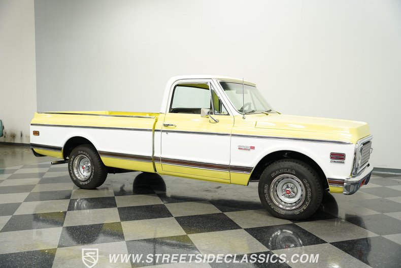 Chevrolet-C10-1972-Light-Yellow-Black-22