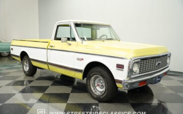 Chevrolet-C10-1972-Light-Yellow-Black-23