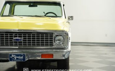Chevrolet-C10-1972-Light-Yellow-Black-26