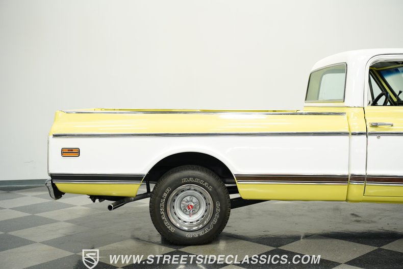 Chevrolet-C10-1972-Light-Yellow-Black-33