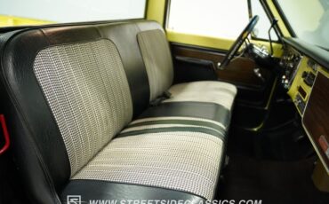 Chevrolet-C10-1972-Light-Yellow-Black-47