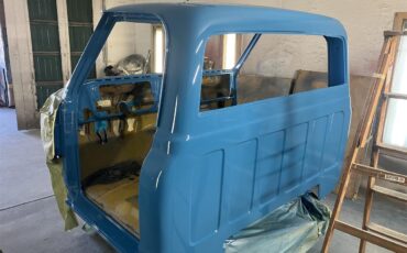 Chevrolet-C10-1972-STOCK-1972-C10-Blue-Black-and-Grey-32