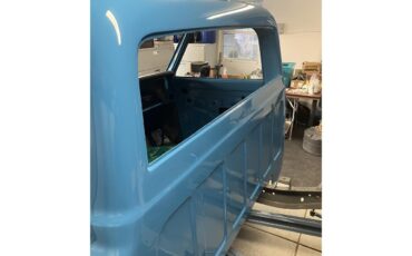 Chevrolet-C10-1972-STOCK-1972-C10-Blue-Black-and-Grey-36