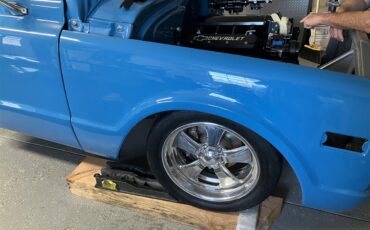 Chevrolet-C10-1972-STOCK-1972-C10-Blue-Black-and-Grey-44