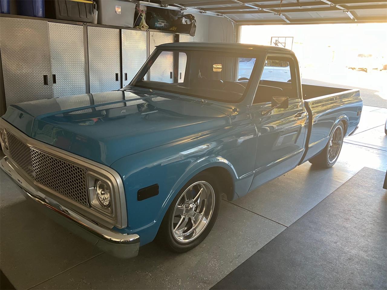Chevrolet-C10-1972-STOCK-1972-C10-Blue-Black-and-Grey-47