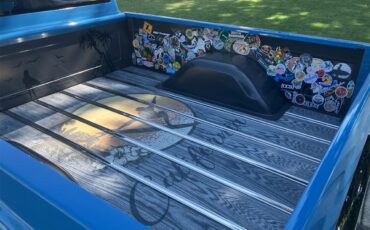 Chevrolet-C10-1972-STOCK-1972-C10-Blue-Black-and-Grey-54
