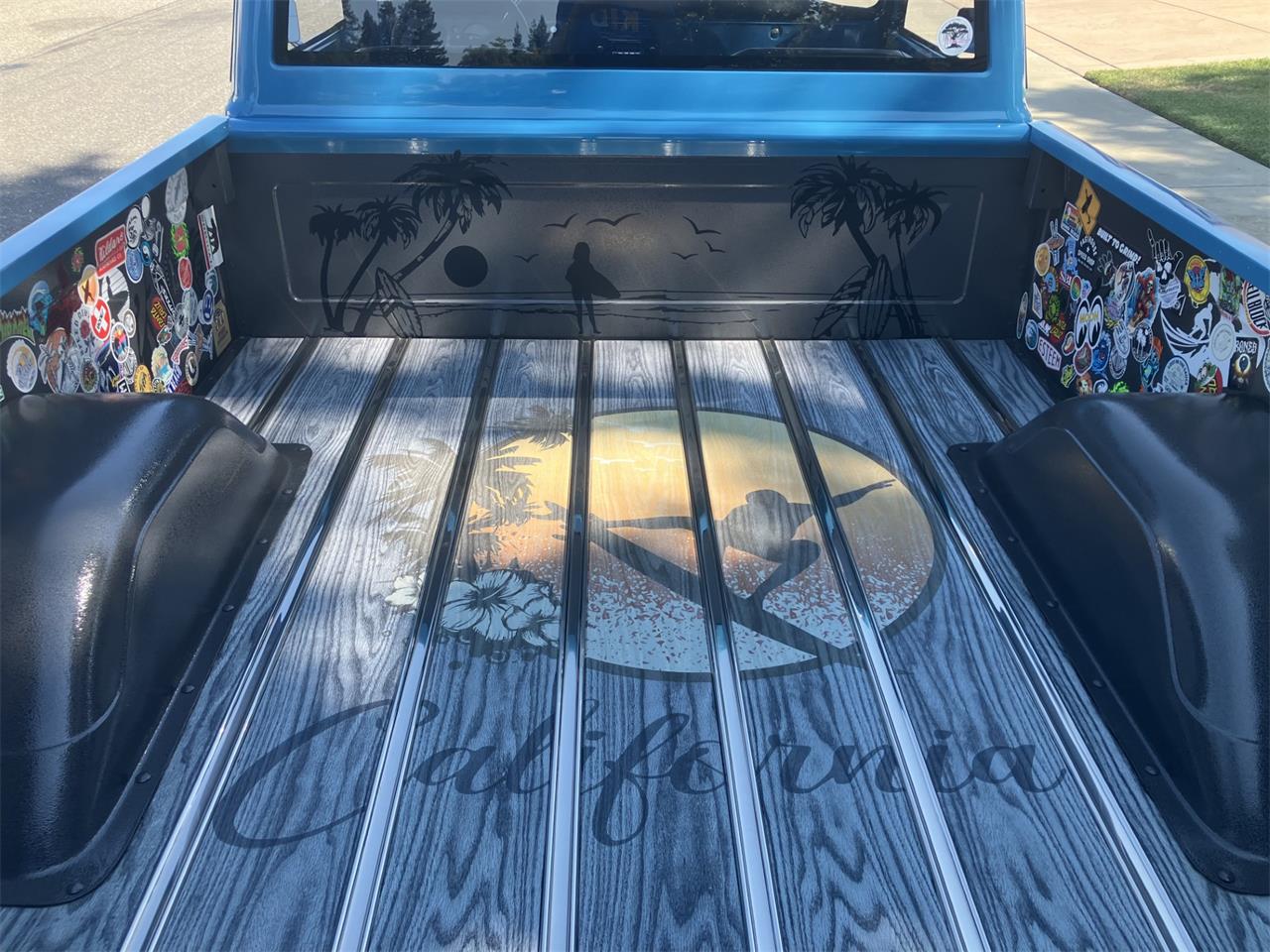 Chevrolet-C10-1972-STOCK-1972-C10-Blue-Black-and-Grey-55