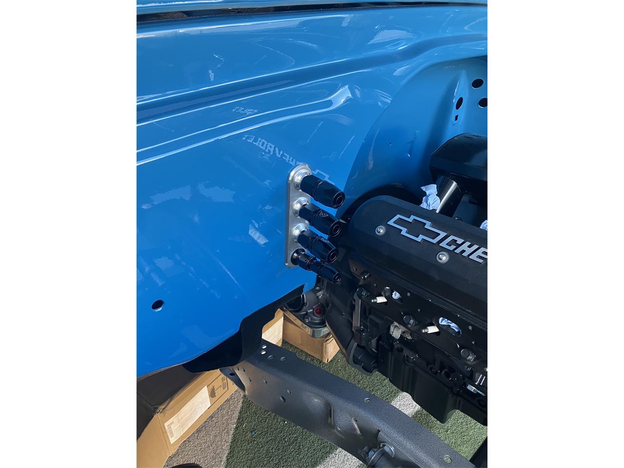 Chevrolet-C10-1972-STOCK-1972-C10-Blue-Black-and-Grey-6