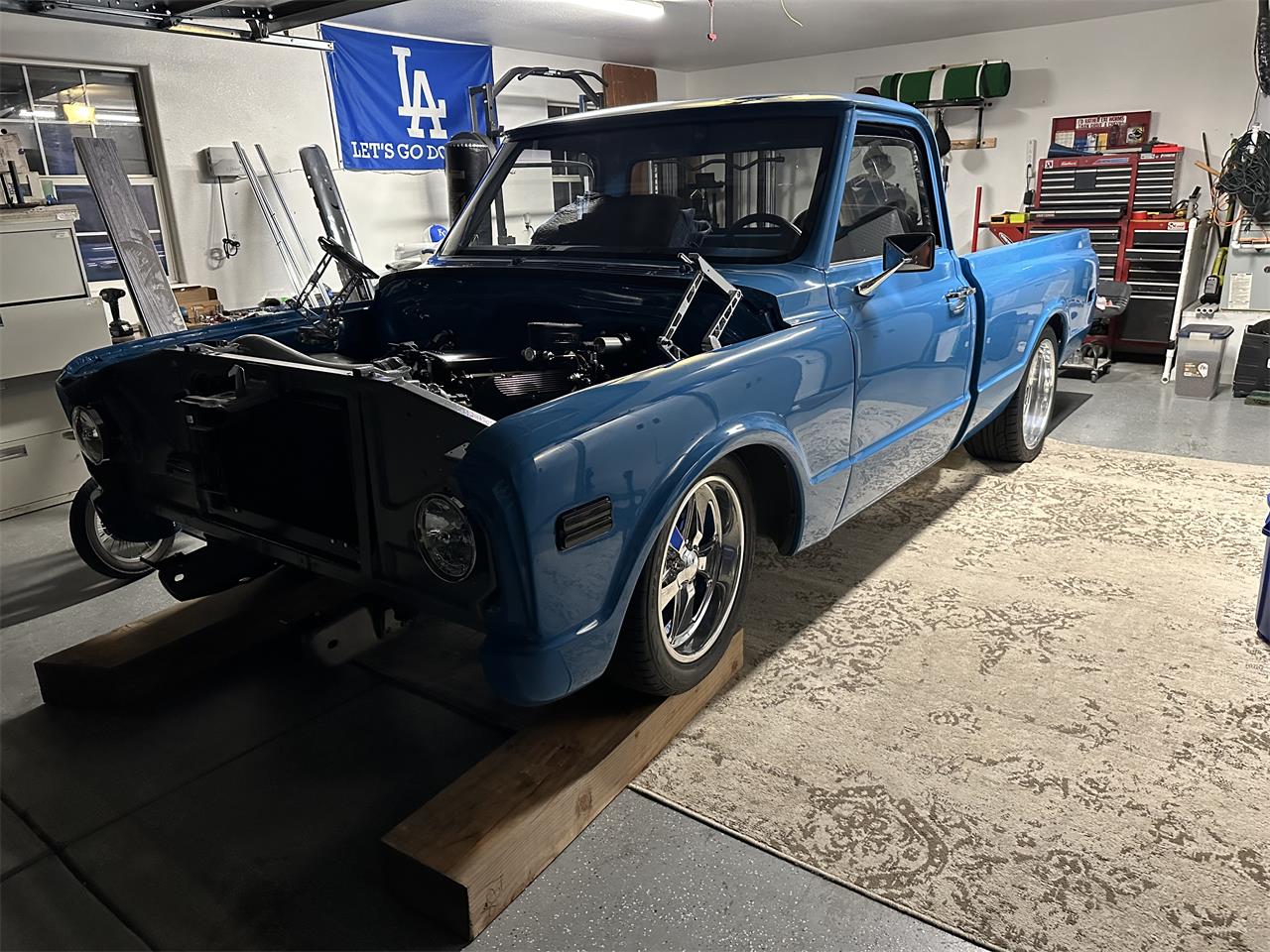 Chevrolet-C10-1972-STOCK-1972-C10-Blue-Black-and-Grey-8