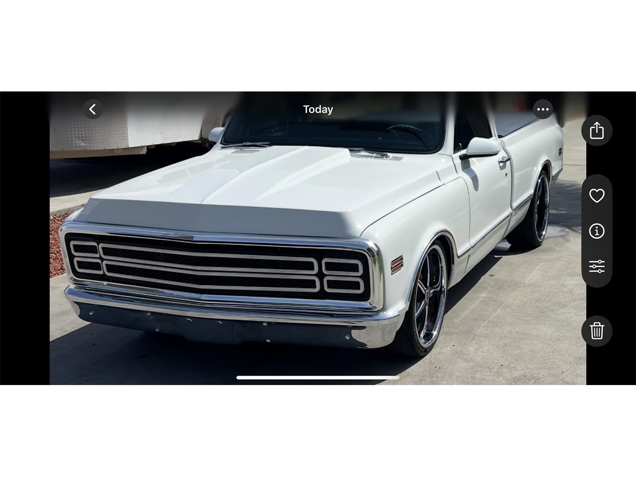 Chevrolet-C10-1972-White-Black-11