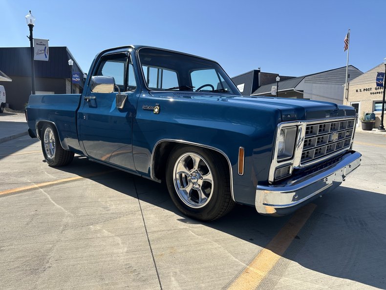 Chevrolet-C10-1979-Medium-Blue-Blue-11