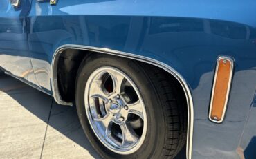 Chevrolet-C10-1979-Medium-Blue-Blue-12