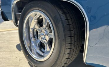 Chevrolet-C10-1979-Medium-Blue-Blue-13
