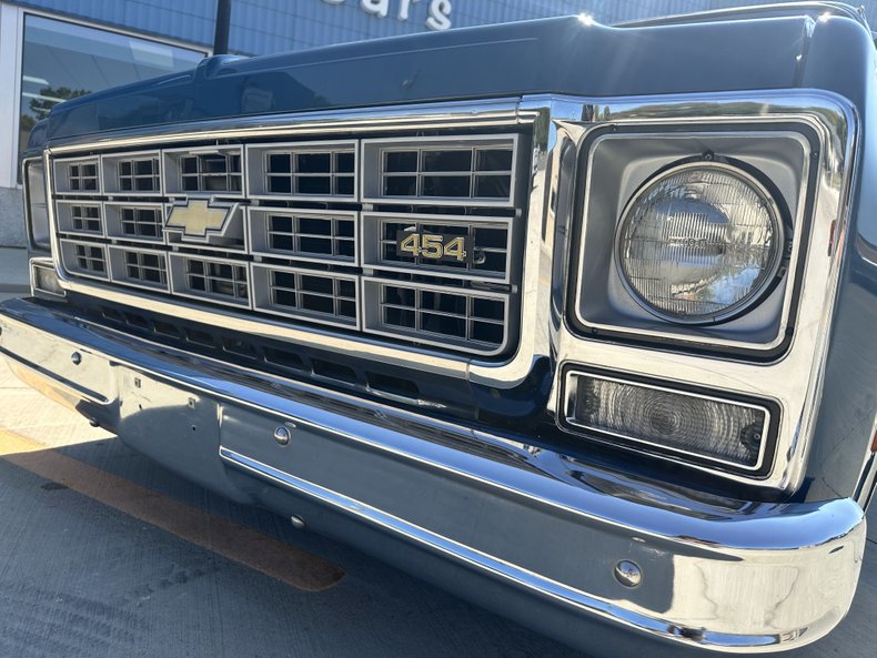 Chevrolet-C10-1979-Medium-Blue-Blue-19