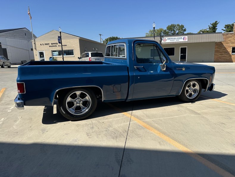 Chevrolet-C10-1979-Medium-Blue-Blue-8