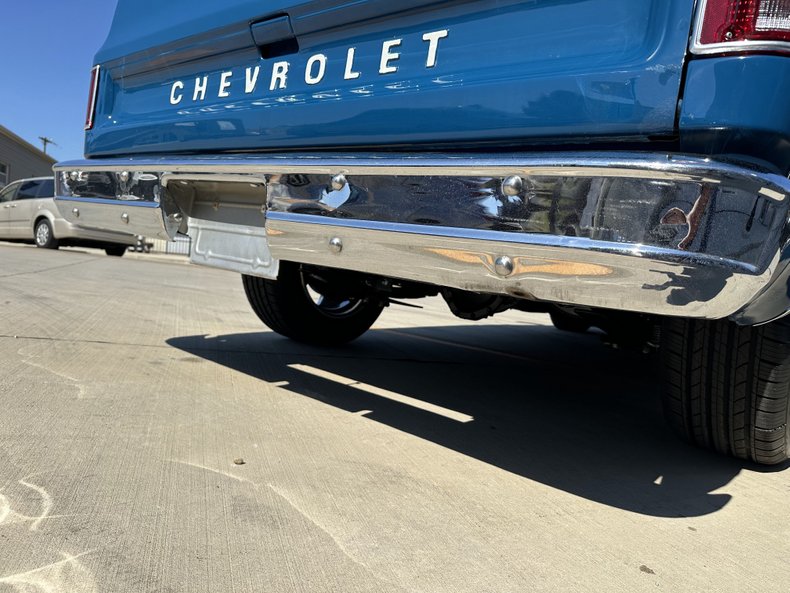 Chevrolet-C10-1979-Medium-Blue-Blue-9