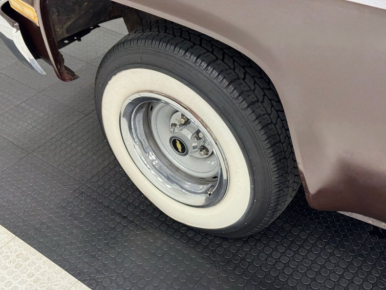 Chevrolet-C10-1986-Brown-Beige-39