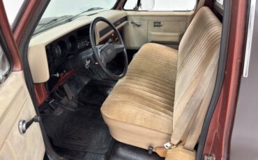 Chevrolet-C10-1986-Brown-Beige-47
