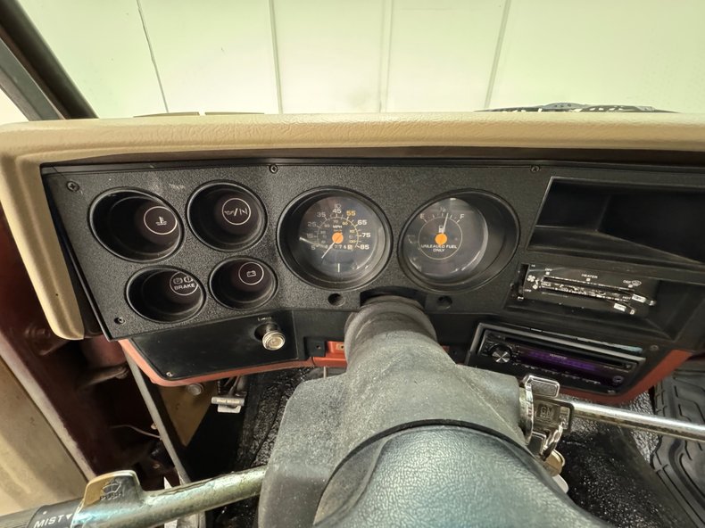 Chevrolet-C10-1986-Brown-Beige-9