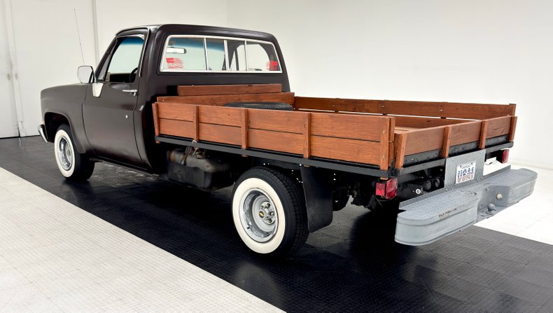 Chevrolet-C10-1986-Brown-Beige