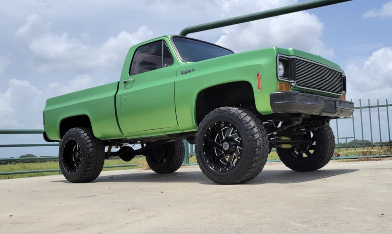 Chevrolet-C10K10-1973-Cab-Chassis-11