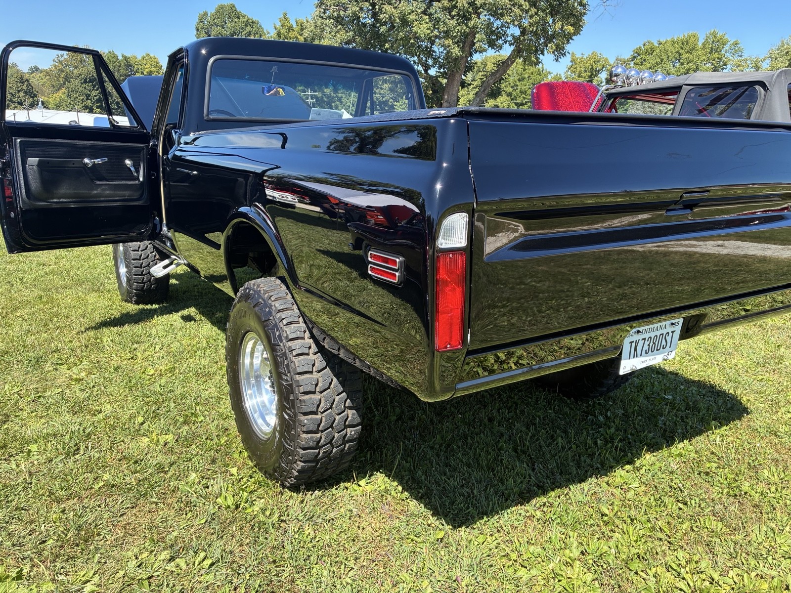 Chevrolet-C20K20-1970-13