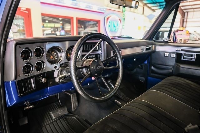 Chevrolet-CK-20-1981-2D-Standard-Cab-4