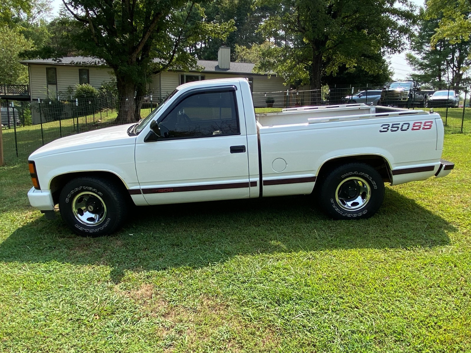 Chevrolet-CK-Pickup-1500-1989-Standard-Cab-Pickup-6