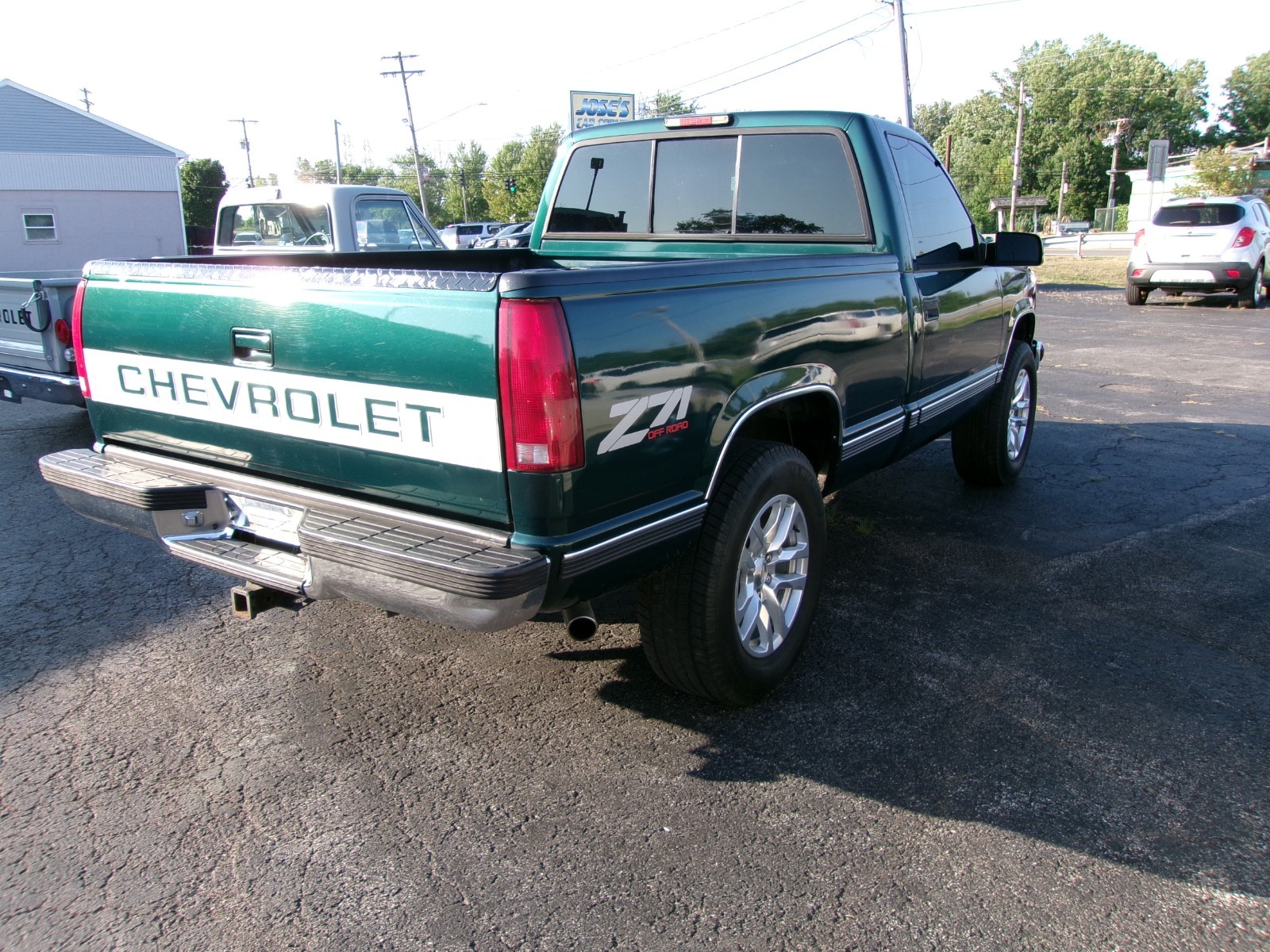 Chevrolet-CK-Pickup-1500-1996-Standard-Cab-Pickup-3