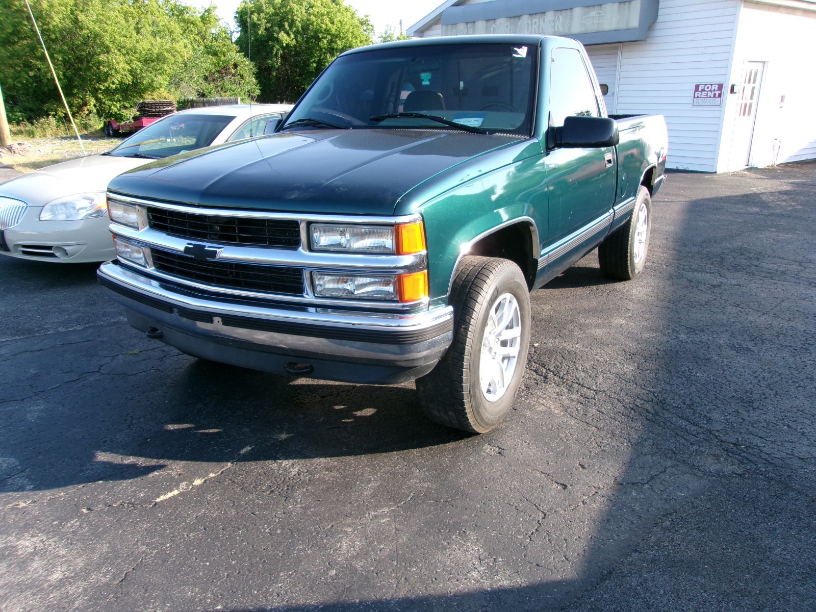 Chevrolet C/K Pickup 1500 1996 Standard Cab Pickup