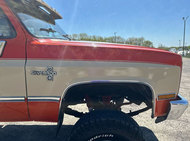 Chevrolet-CK-Pickup-2500-1984-Standard-Cab-Pickup-21