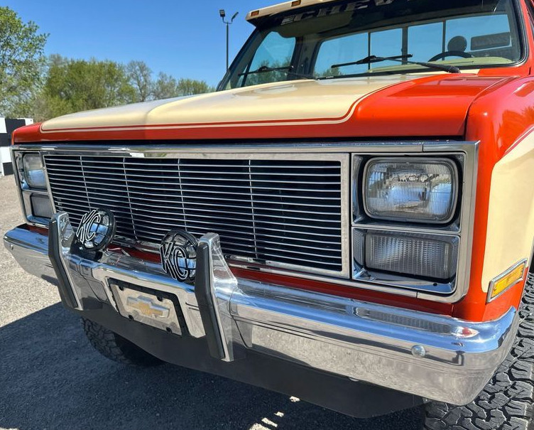 Chevrolet-CK-Pickup-2500-1984-Standard-Cab-Pickup-23