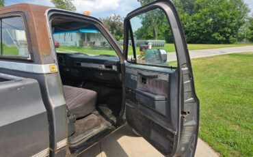 Chevrolet-CK-Pickup-2500-1986-18