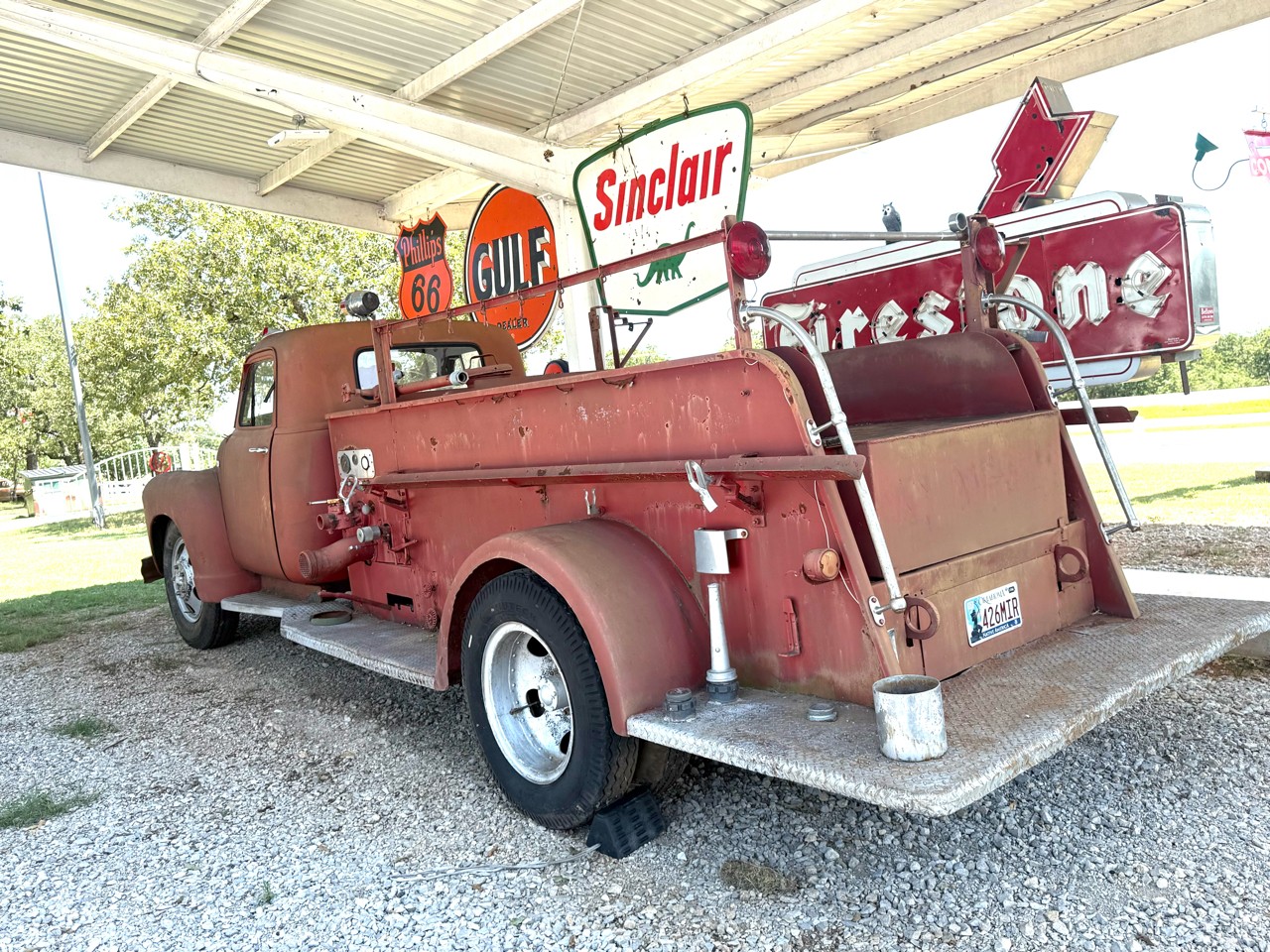Chevrolet-CK-Pickup-3500-1953-Fire-Truck-2
