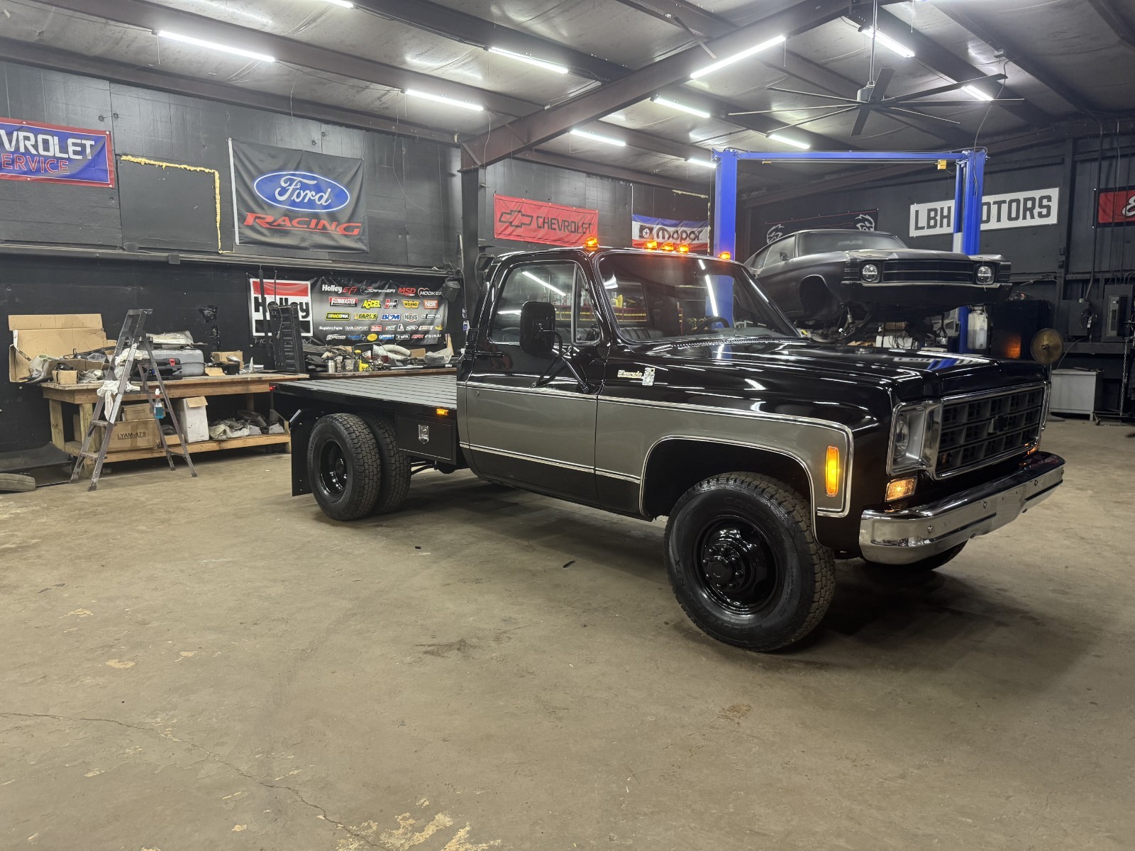 Chevrolet-CK-Pickup-3500-1978-Standard-Cab-Pickup-4